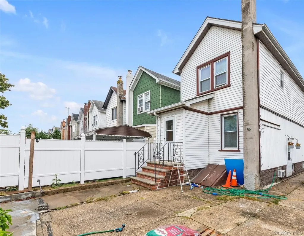 84-11 Sutter Avenue Ozone Park NY 11747