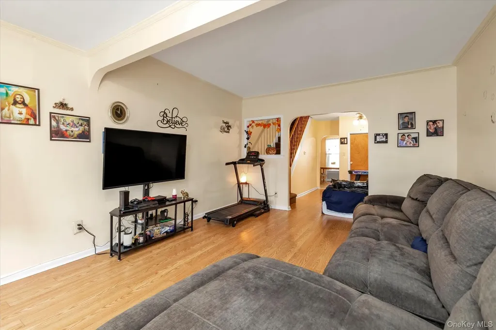 84-11 Sutter Avenue Ozone Park NY 11747