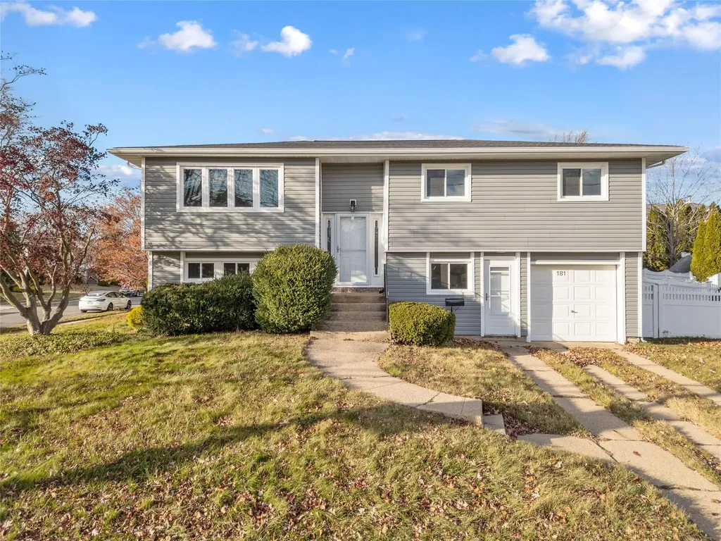 181 Haypath Road Old Bethpage NY 11804