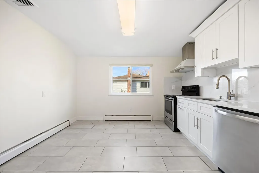 181 Haypath Road Old Bethpage NY 11804