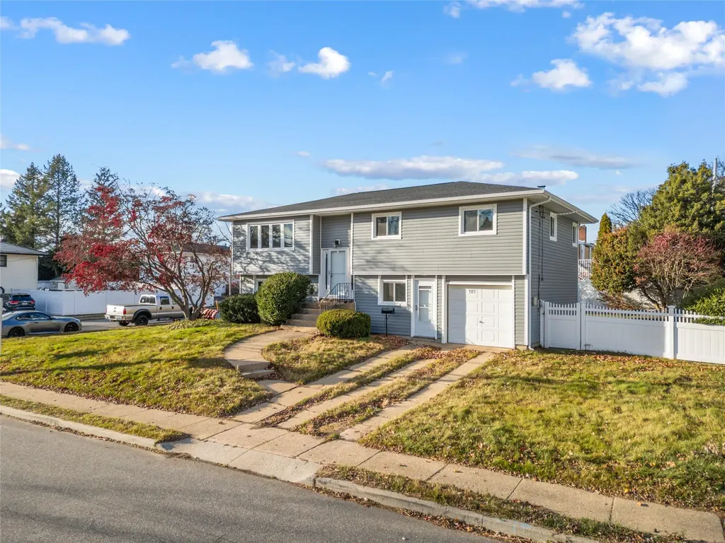 181 Haypath Road Old Bethpage NY 11804