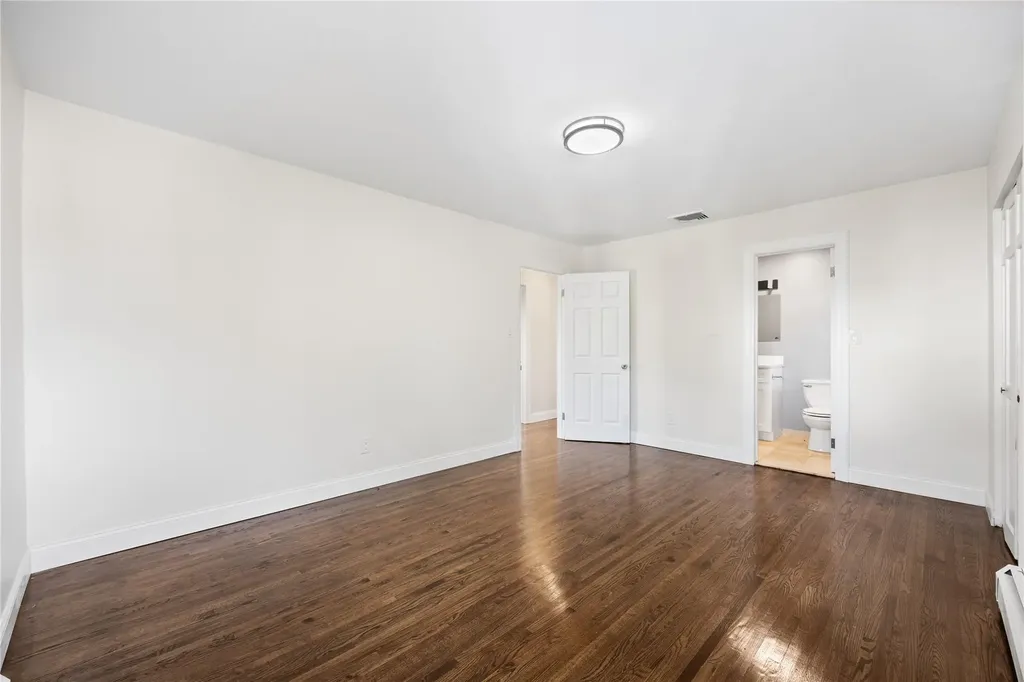 181 Haypath Road Old Bethpage NY 11804