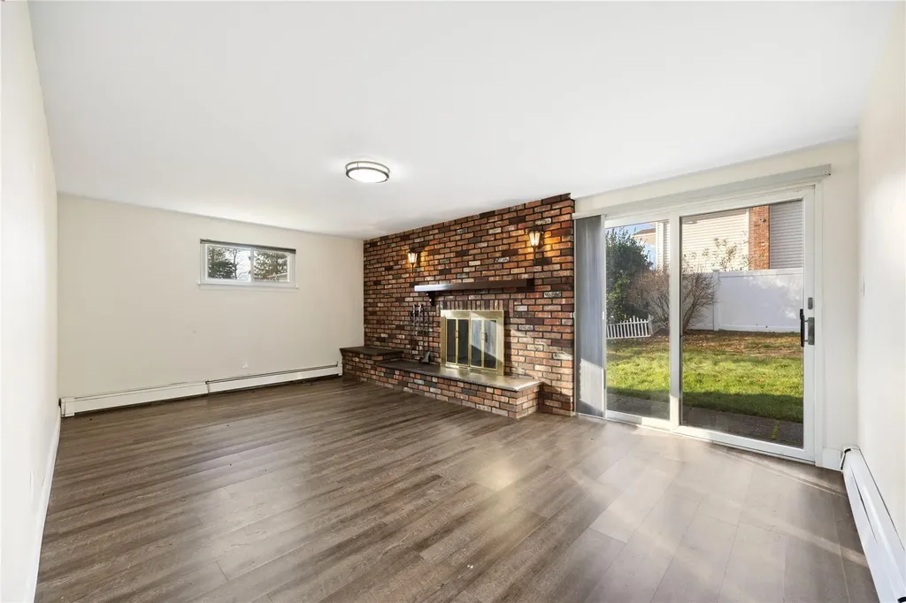 181 Haypath Road Old Bethpage NY 11804