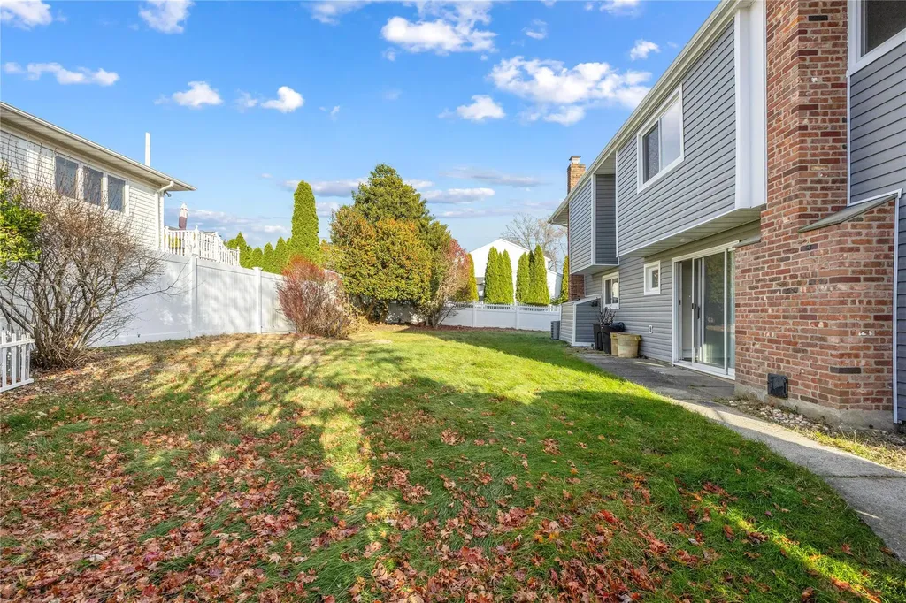 181 Haypath Road Old Bethpage NY 11804