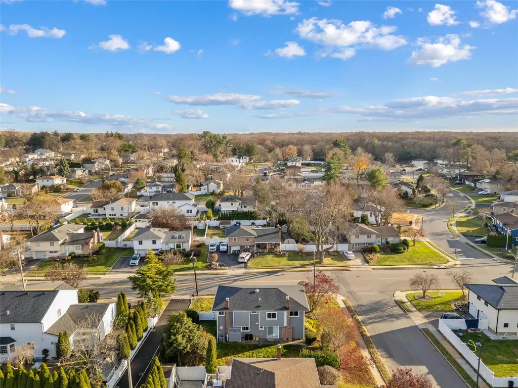 181 Haypath Road Old Bethpage NY 11804