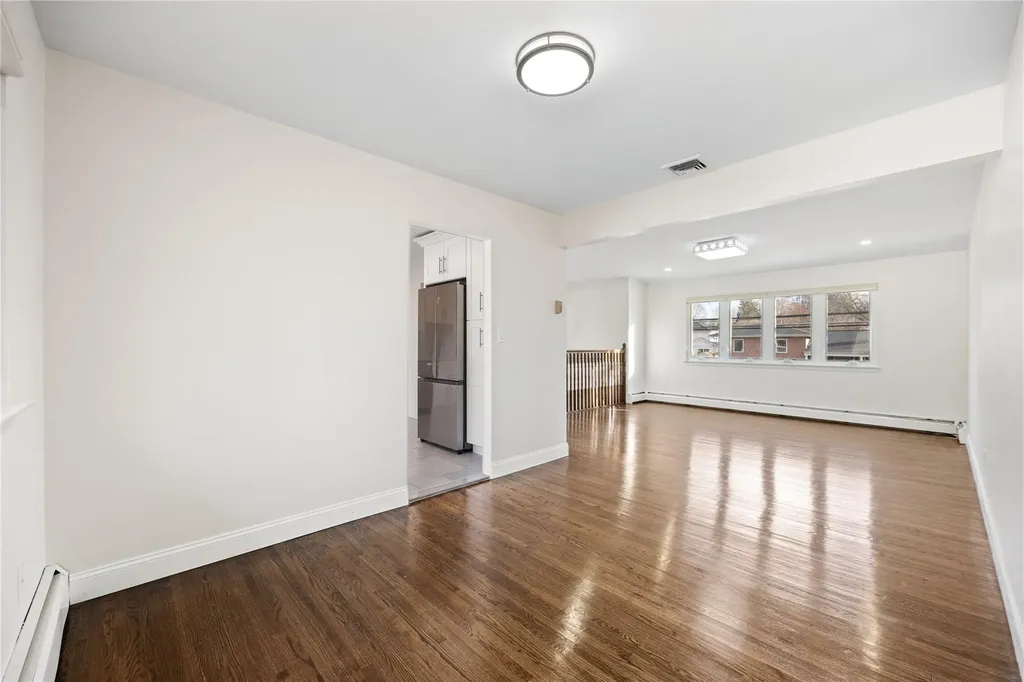 181 Haypath Road Old Bethpage NY 11804