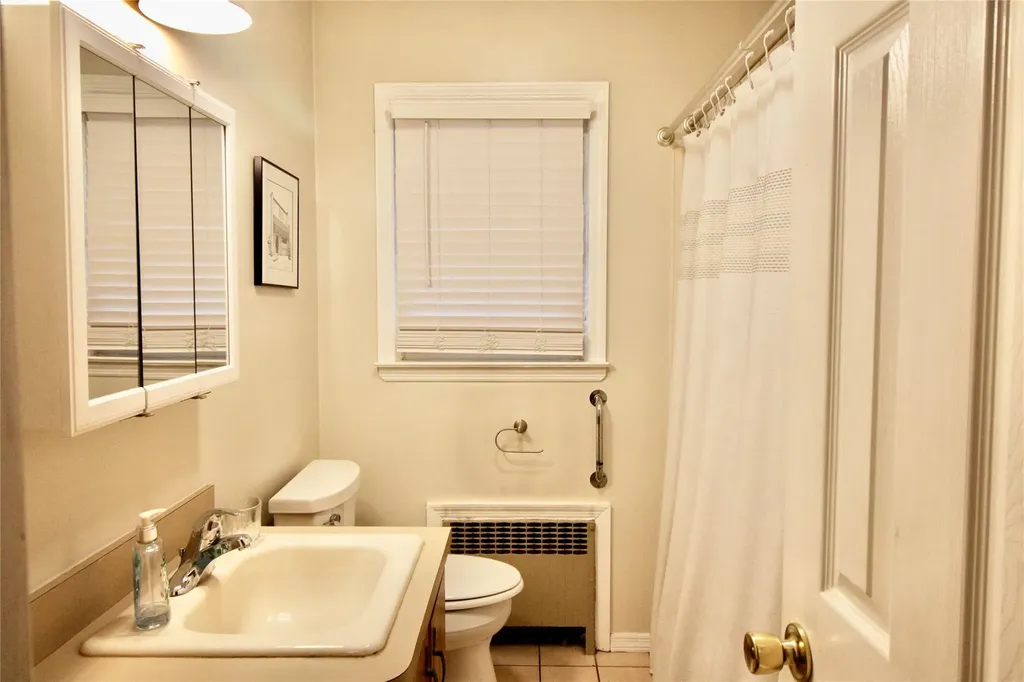 89 Harvard Avenue Smithtown NY 11787