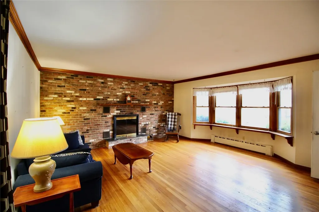 89 Harvard Avenue Smithtown NY 11787