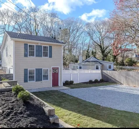 10 Port Washington Road Sound Beach NY 11789