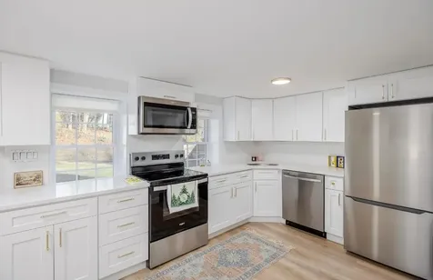 10 Port Washington Road Sound Beach NY 11789