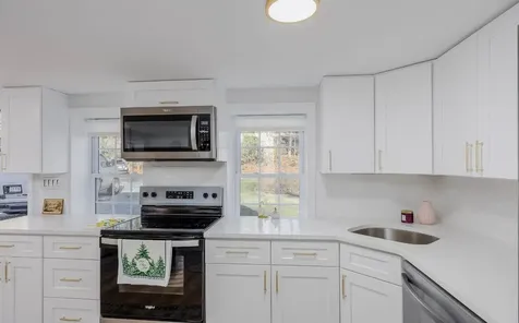 10 Port Washington Road Sound Beach NY 11789