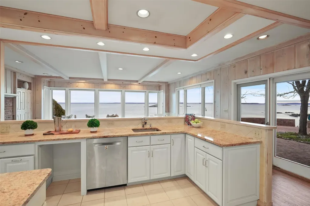11 Bird Lane Rye NY 10580