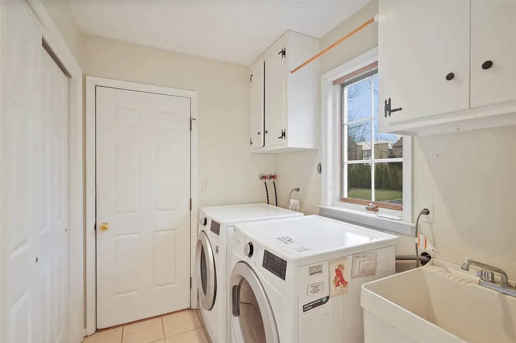 11 Bird Lane Rye NY 10580