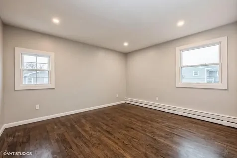 90 Offaly Street Amityville NY 11701