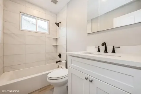 90 Offaly Street Amityville NY 11701