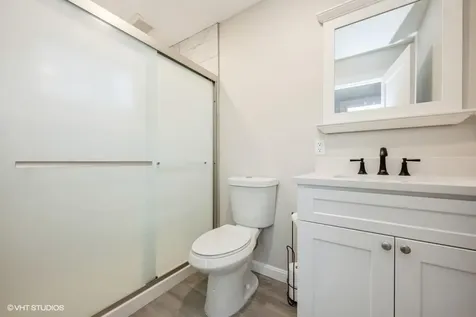 90 Offaly Street Amityville NY 11701