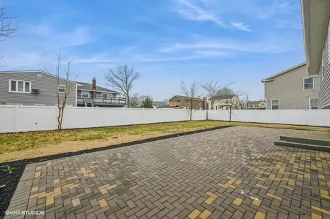 90 Offaly Street Amityville NY 11701