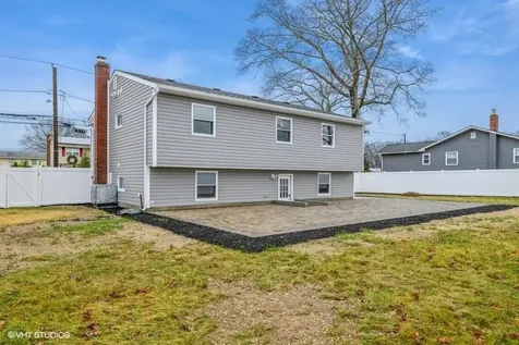 90 Offaly Street Amityville NY 11701