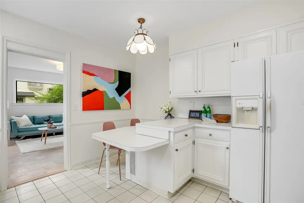 654 Forest Avenue Larchmont NY 10538