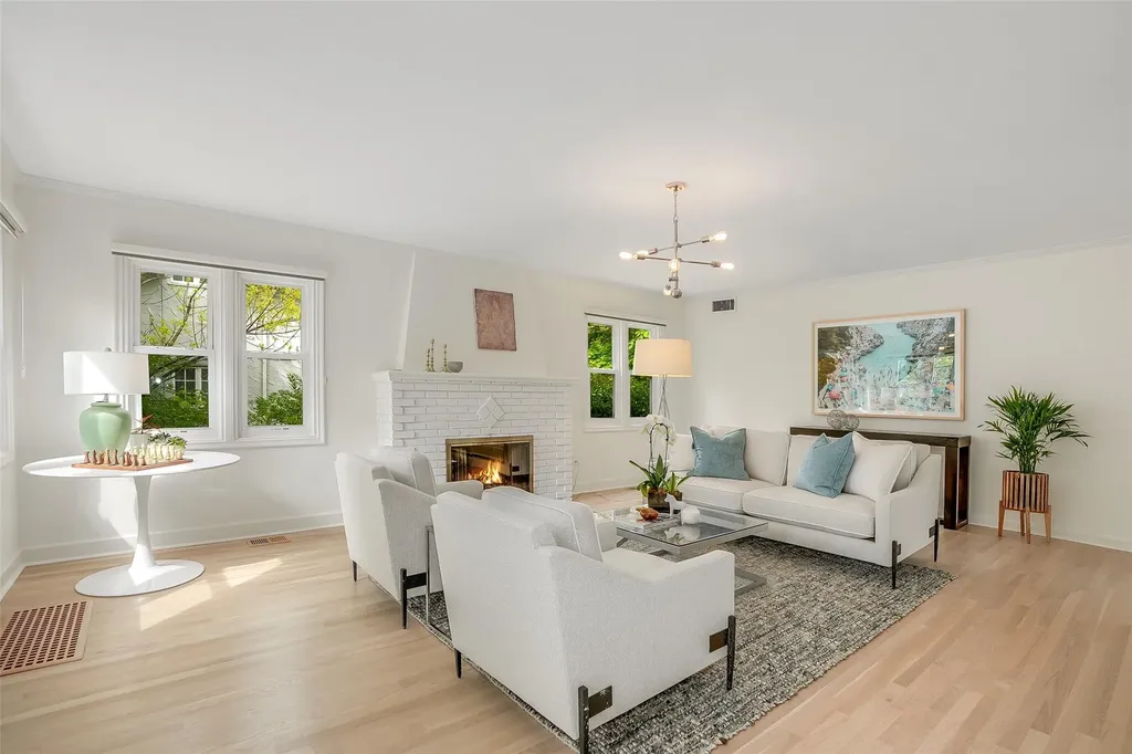654 Forest Avenue Larchmont NY 10538