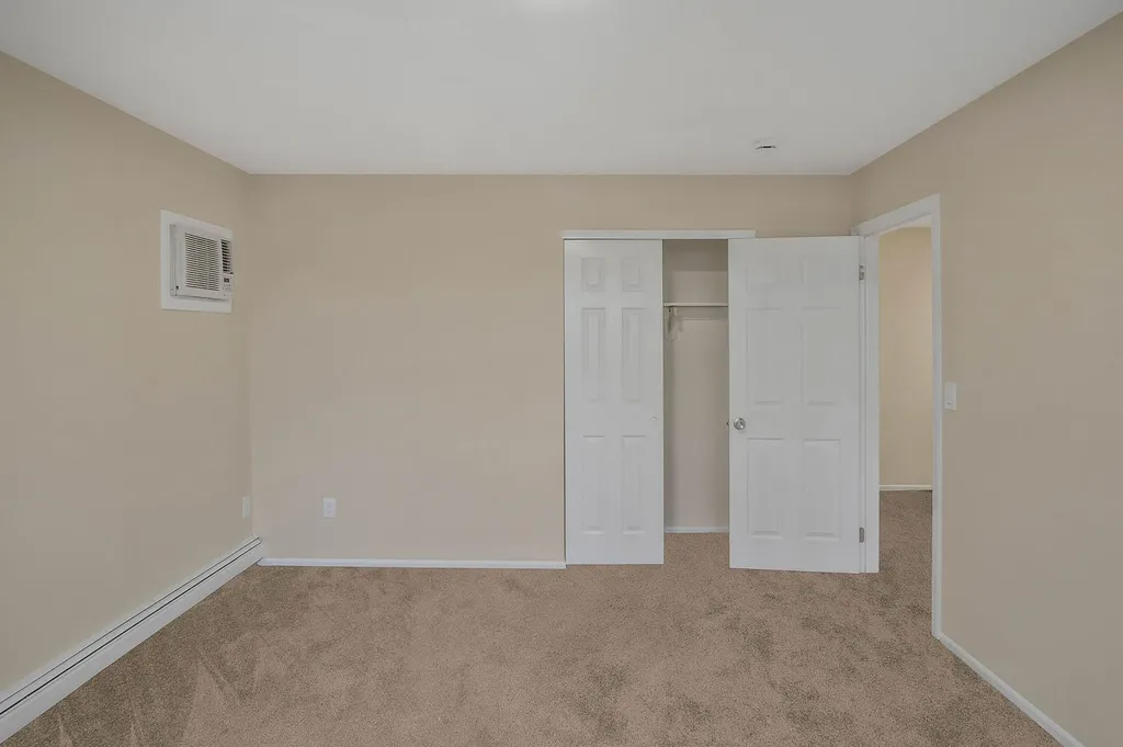 8 Springbriar Lane Centereach NY 11720