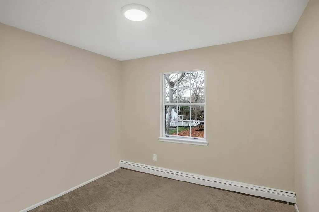 8 Springbriar Lane Centereach NY 11720