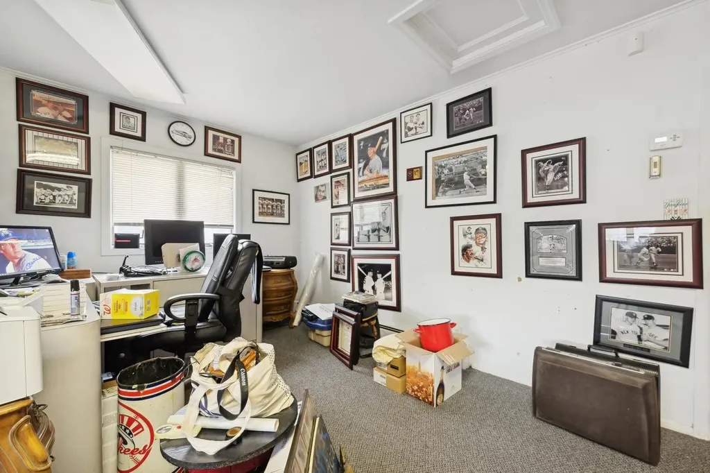 934 Eileen Terrace Woodmere NY 11598