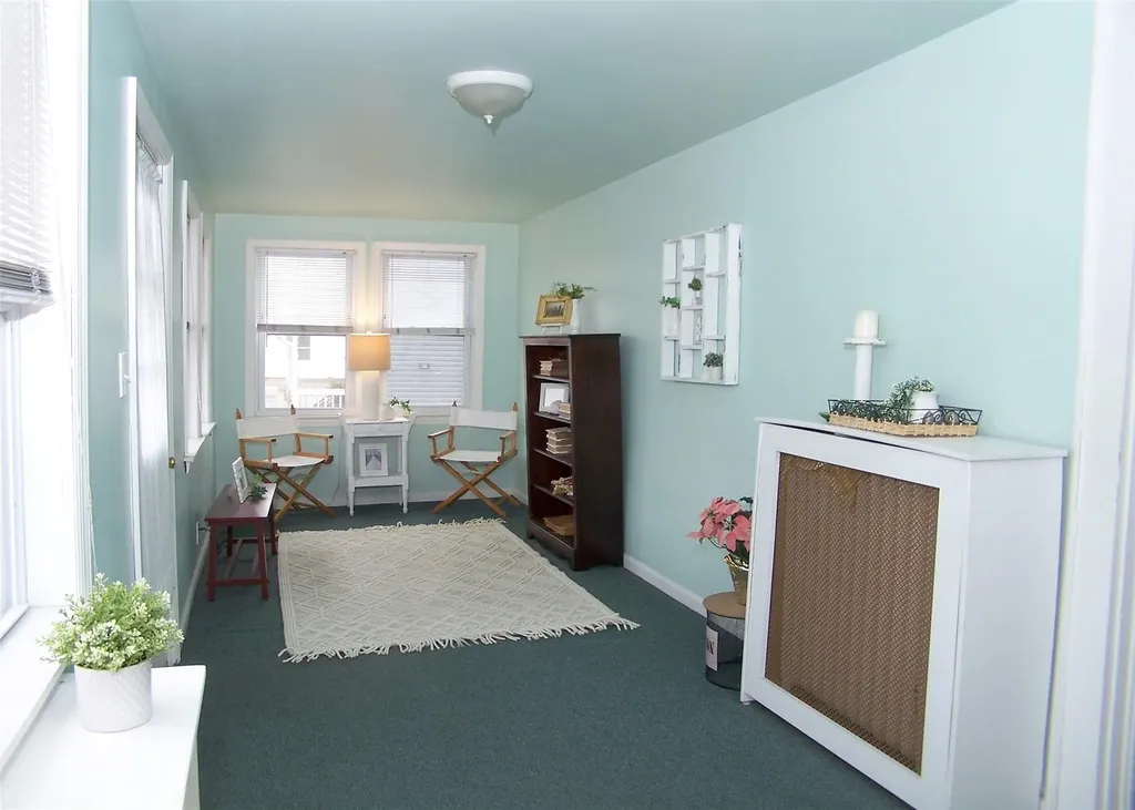 76 Waverly Avenue Patchogue NY 11772
