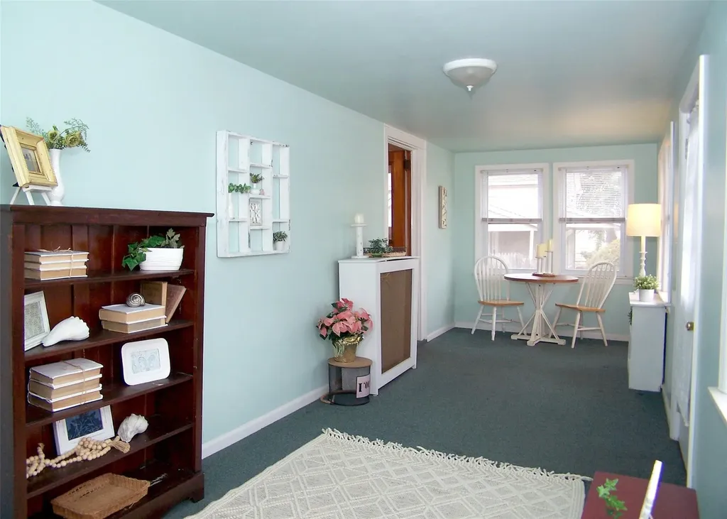76 Waverly Avenue Patchogue NY 11772