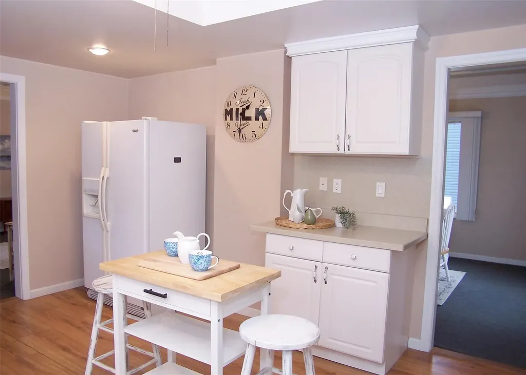 76 Waverly Avenue Patchogue NY 11772