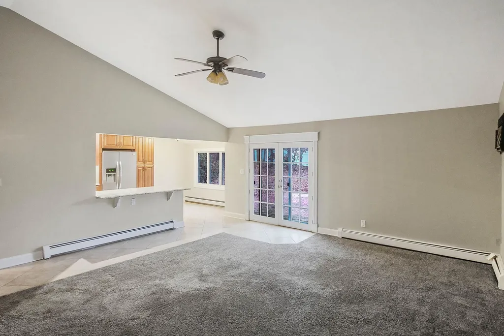 23 Hirsch Avenue Coram NY 11727