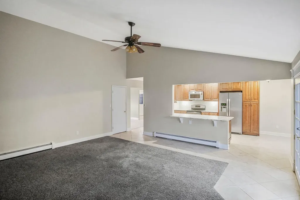 23 Hirsch Avenue Coram NY 11727