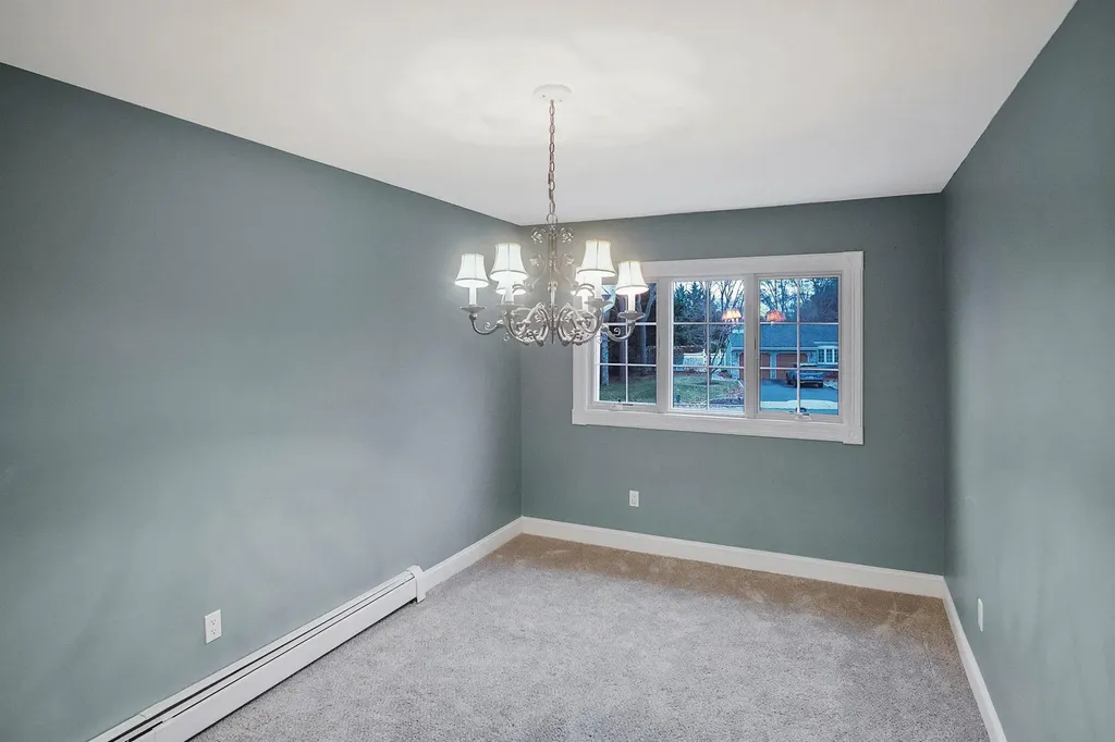 23 Hirsch Avenue Coram NY 11727