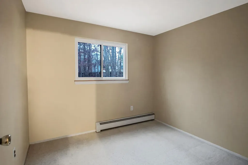 23 Hirsch Avenue Coram NY 11727