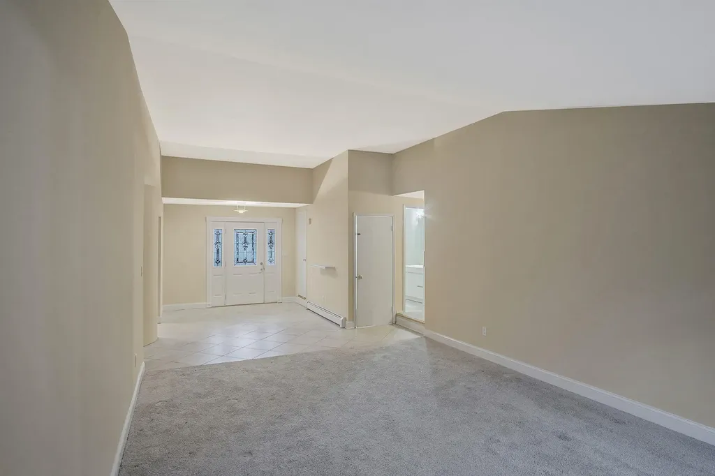 23 Hirsch Avenue Coram NY 11727