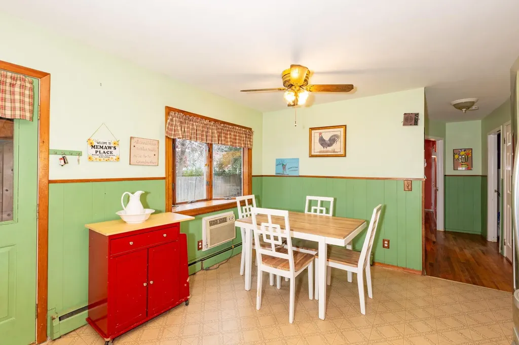 41 Elliot Street Islip NY 11751