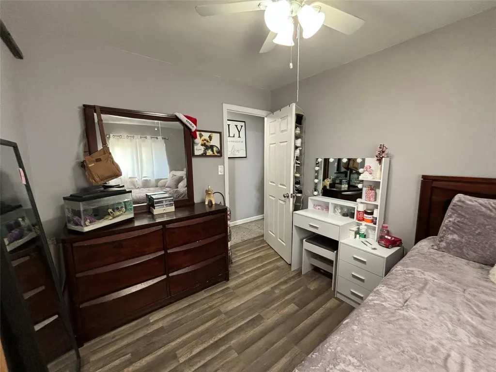 16 Brenner Road Coram NY 11727