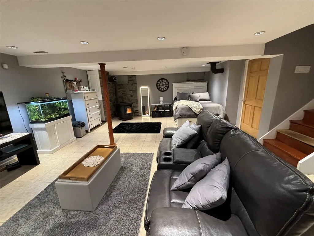 16 Brenner Road Coram NY 11727