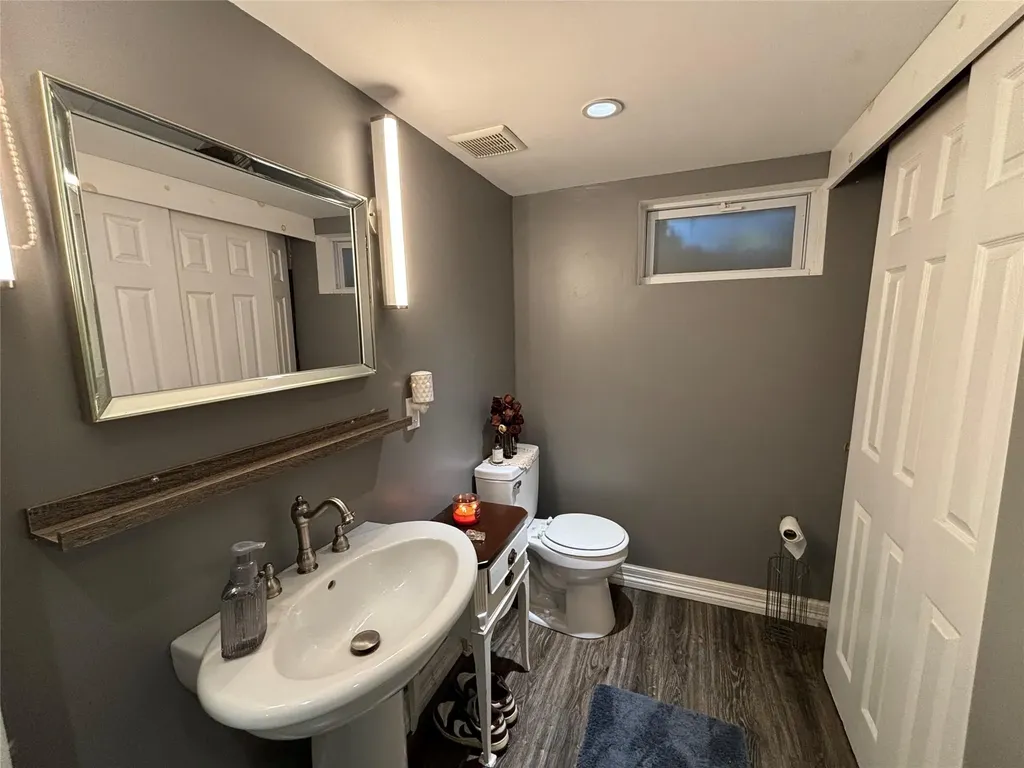 16 Brenner Road Coram NY 11727