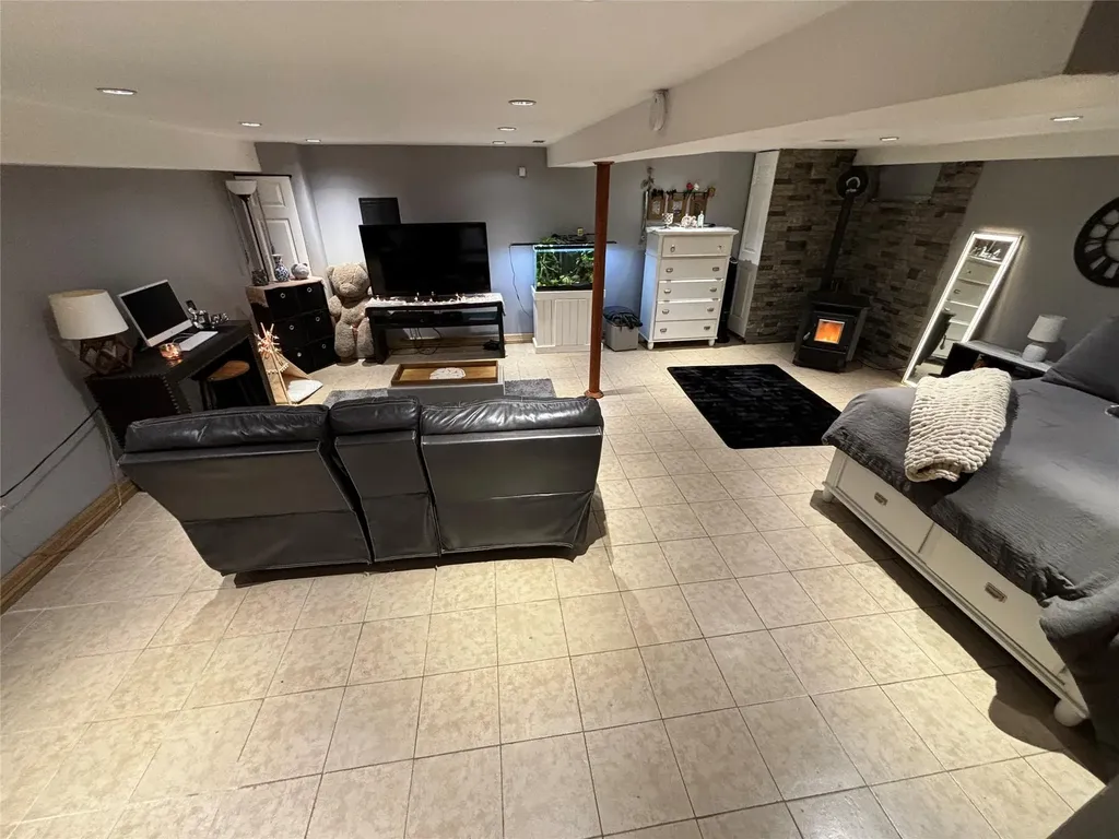 16 Brenner Road Coram NY 11727