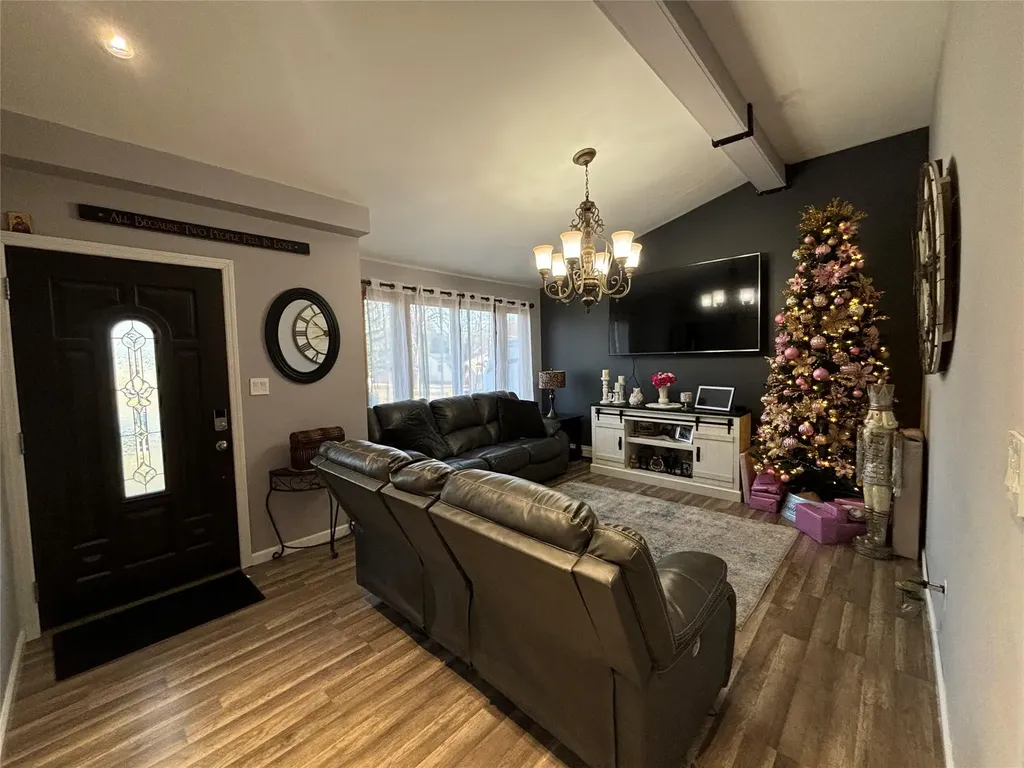 16 Brenner Road Coram NY 11727