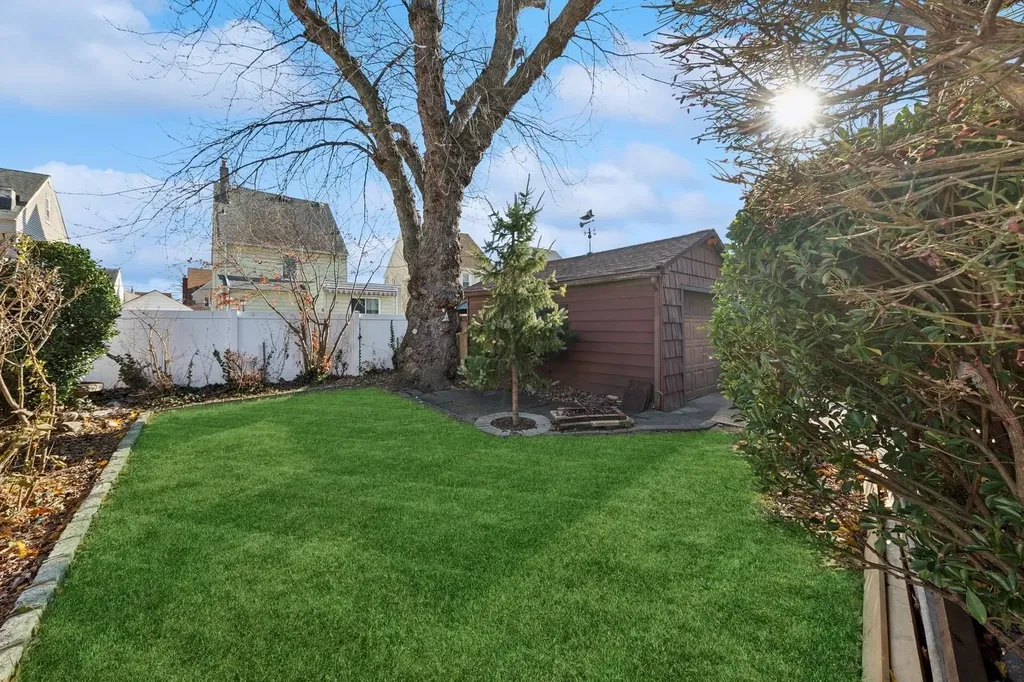 67 Amherst Road Valley Stream NY 11581