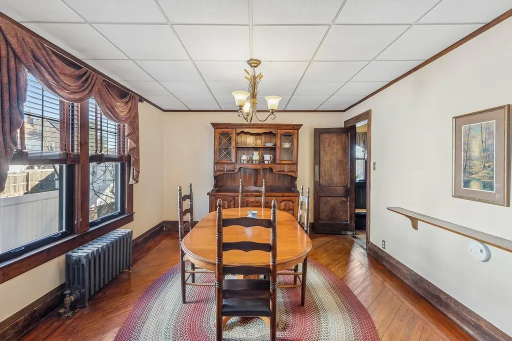 67 Amherst Road Valley Stream NY 11581