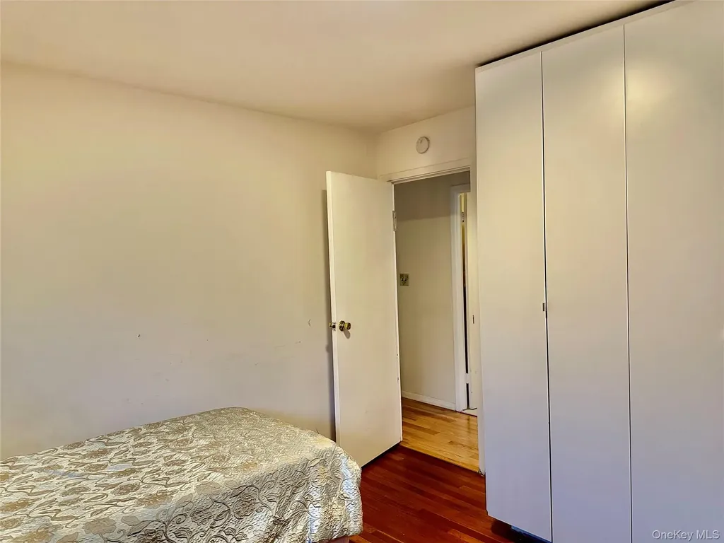 23 Diane Boulevard Woodridge NY 12789