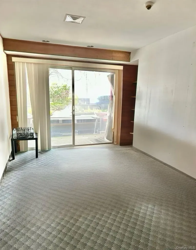 23 Diane Boulevard Woodridge NY 12789