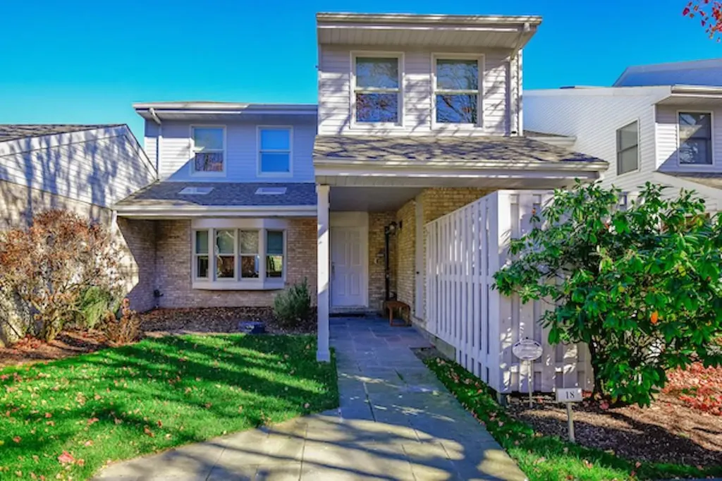 520 Hampton Southampton NY 11968