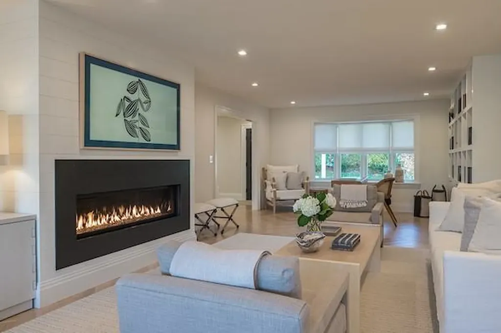 520 Hampton Southampton NY 11968