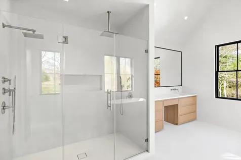 106 Copeces Lane East Hampton NY 11937