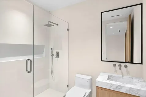 106 Copeces Lane East Hampton NY 11937