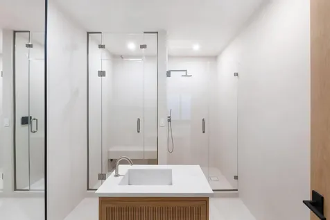 106 Copeces Lane East Hampton NY 11937